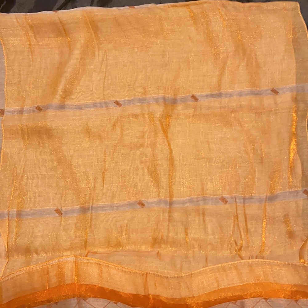 Beautiful wrap scarf - Picture 7 of 8